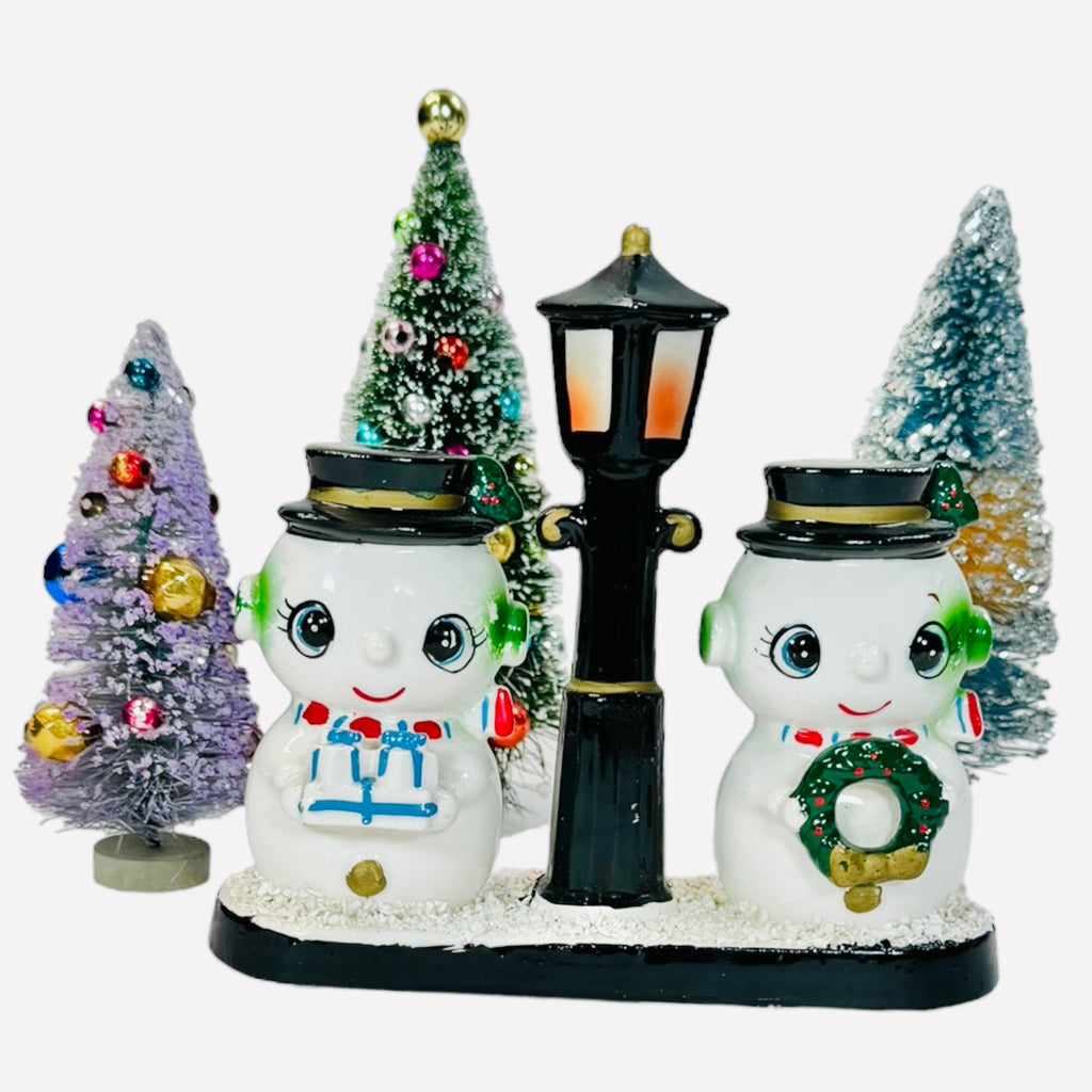 Vintage Holt Howard Blume Japan Christmas Snowman Couple Light Post 1950s MCM Kitsch Figurine